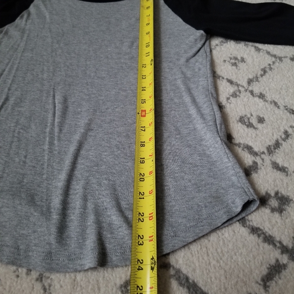 H&M Divided Baseball Tee Bundle of 2 Sz L - Picture 6 of 12